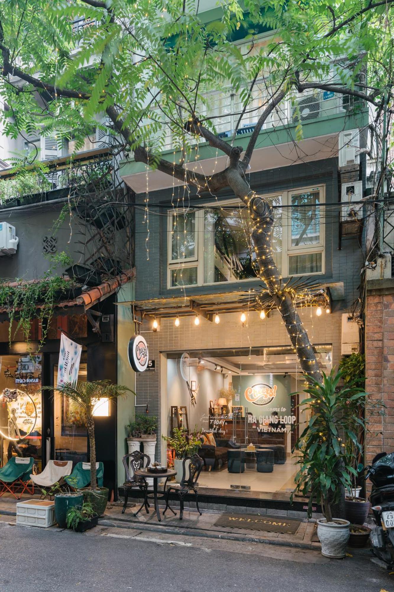 Cheers Hostel Ханой Экстерьер фото