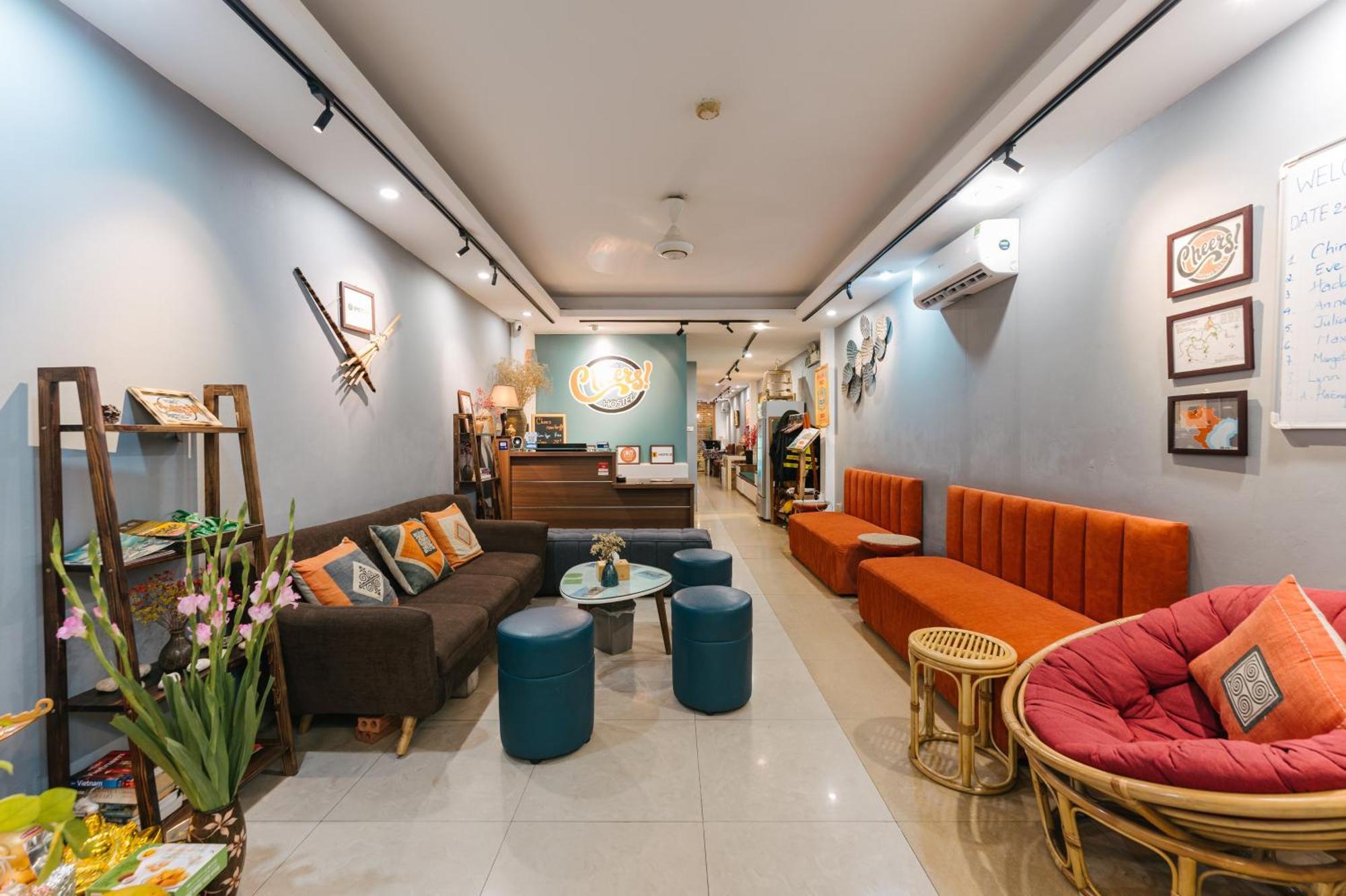 Cheers Hostel Ханой Экстерьер фото